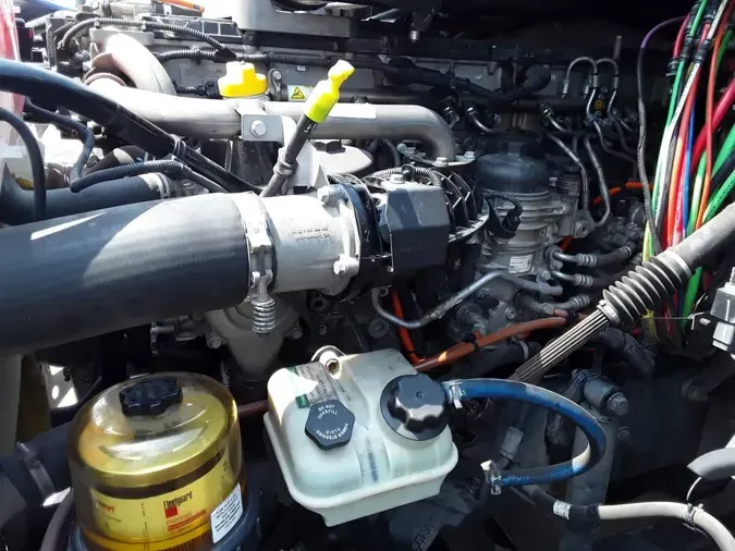 2018 FREIGHTLINER CASCADIA 125