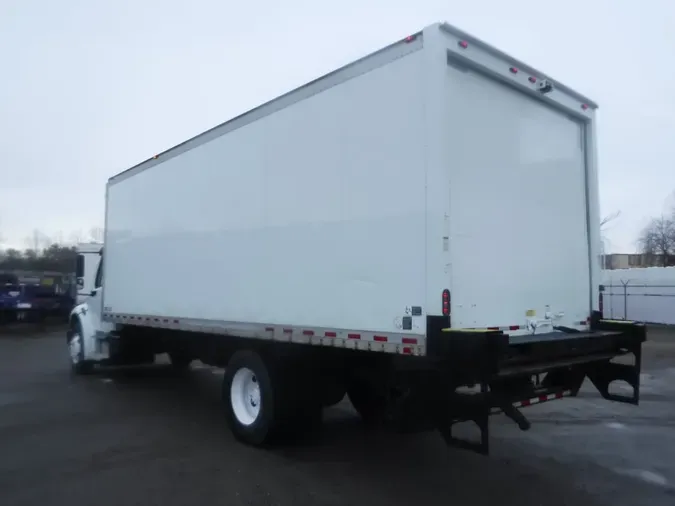 2017 FREIGHTLINER/MERCEDES M2 106