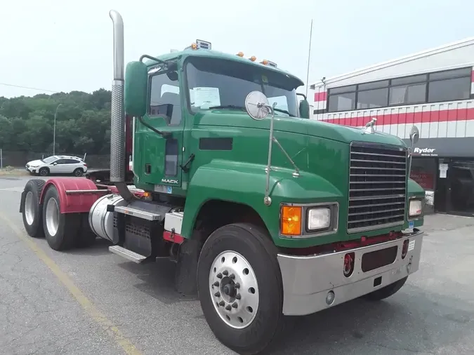 2018 MACK TRUCKS, INC. CHU613