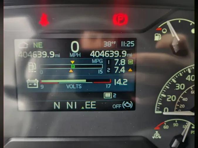 2023 VOLVO VNL64T760