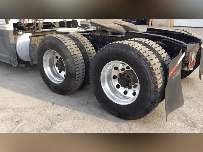 2020 Freightliner Cascadia