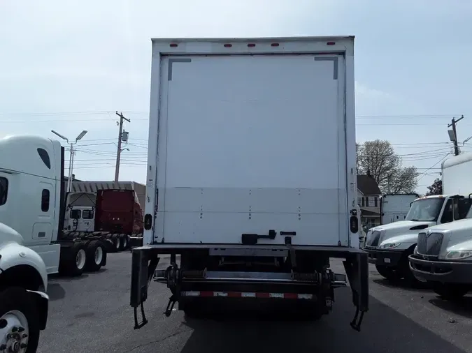 2019 FREIGHTLINER/MERCEDES M2 106