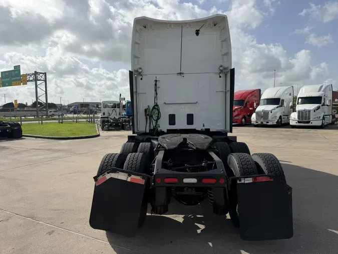 2022 Peterbilt 579