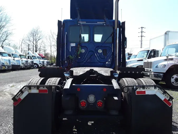 2017 FREIGHTLINER/MERCEDES CASCADIA 125