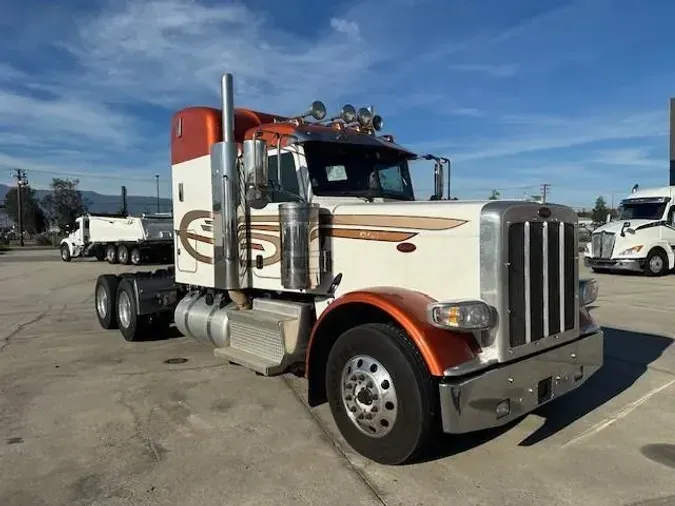 2019 Peterbilt 389