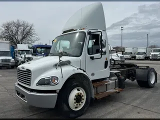 2022 FREIGHTLINER/MERCEDES M2 106