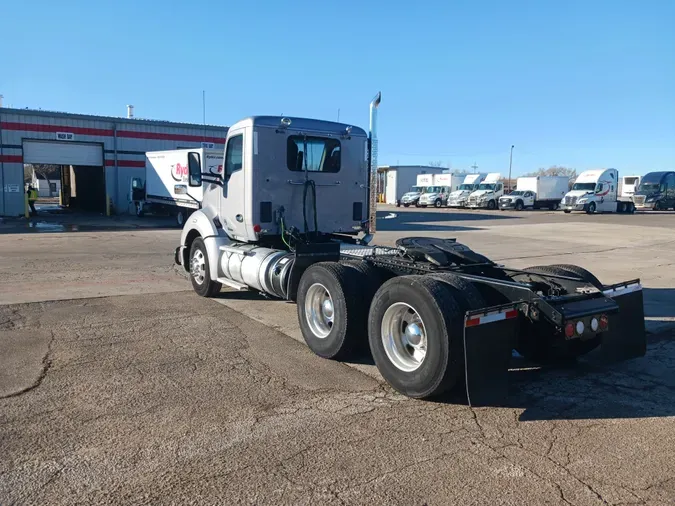 2019 KENWORTH TRUCKS T-680