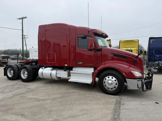 2022 Peterbilt 579