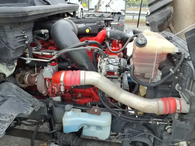 2020 NAVISTAR INTERNATIONAL LT625 DAYCAB T/A