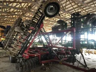 2012 Case IH 330-34