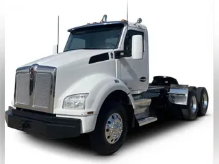 2020 Kenworth T880