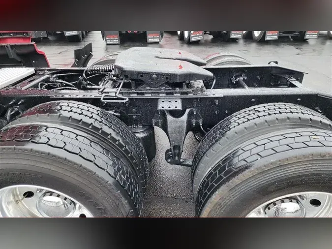 2023 INTERNATIONAL LT