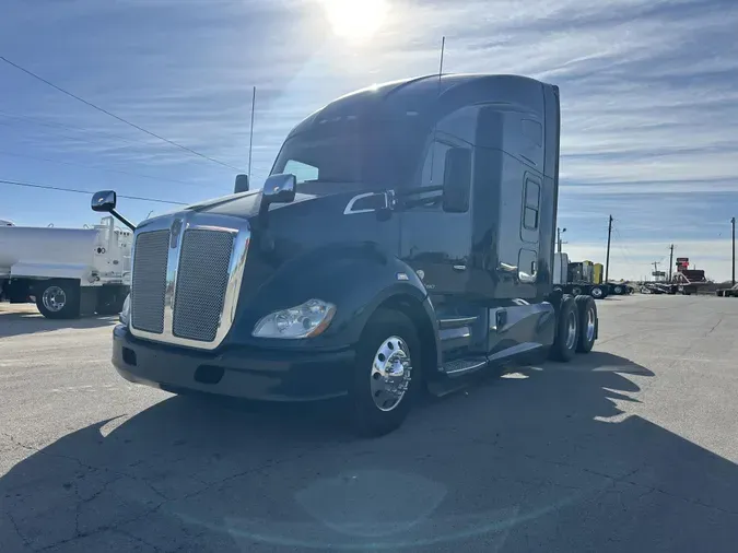 2020 Kenworth T680