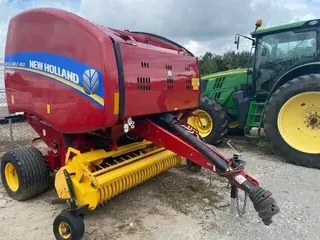 2017 New Holland RB450
