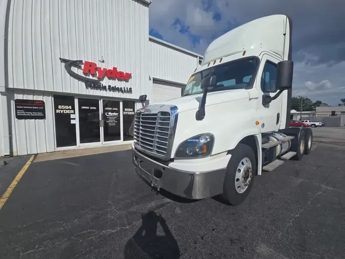 2019 FREIGHTLINER/MERCEDES CASCADIA 125987a2e66b83123a9a25bc30a5cb65944