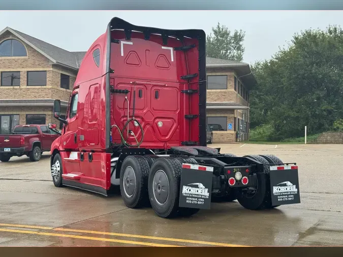 2023 FREIGHTLINER Cascadia 126987cdc9b3d99326f7ca8c916b3caaa03