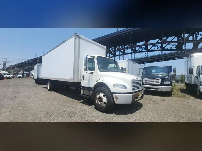 2013 FREIGHTLINER/MERCEDES M2 106