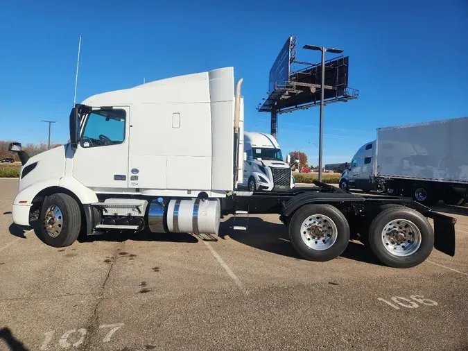 2020 VOLVO VNR64T64098820b234beef253ac1f90c71301b462