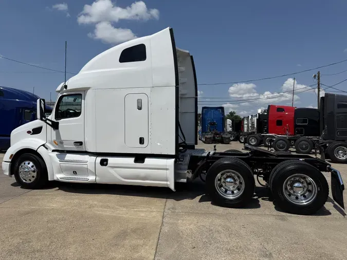 2022 Peterbilt 579