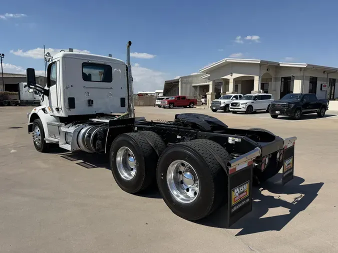2021 Peterbilt 567