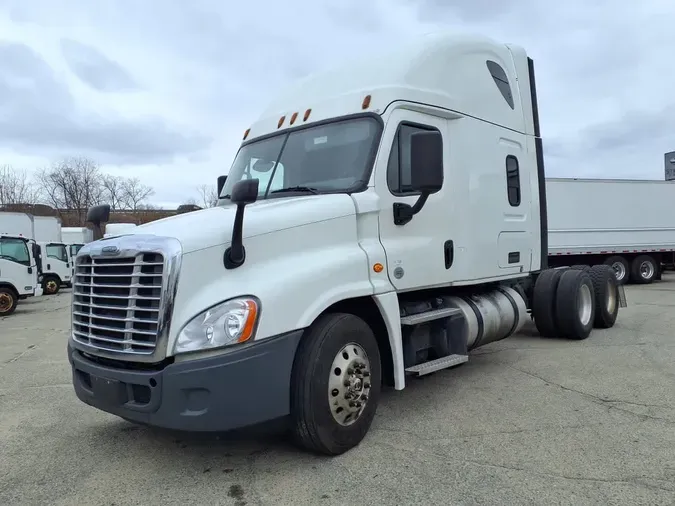 2019 FREIGHTLINER/MERCEDES CASCADIA 125988ee33695c67534abb49f6951d7c941