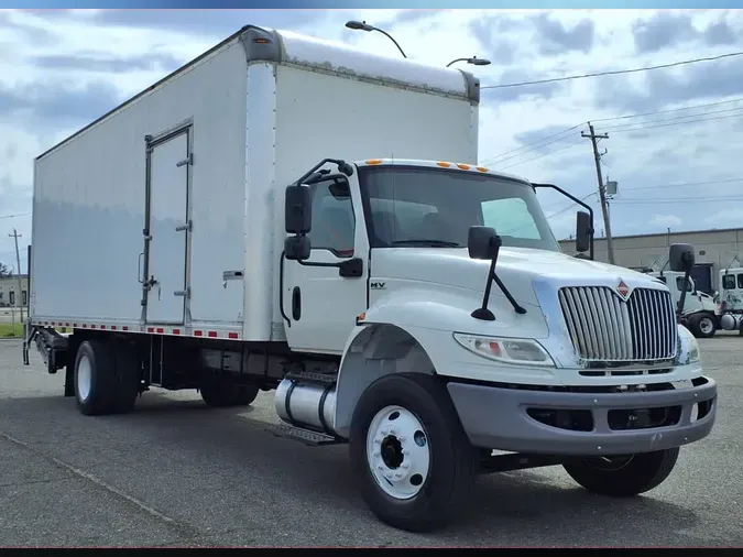 2020 NAVISTAR INTERNATIONAL MV607 (4X2)