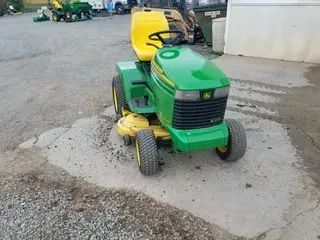 1996 John Deere 345