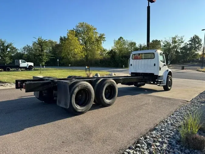 2020 Freightliner Business Class M2 112