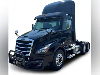 2020 Freightliner Cascadia