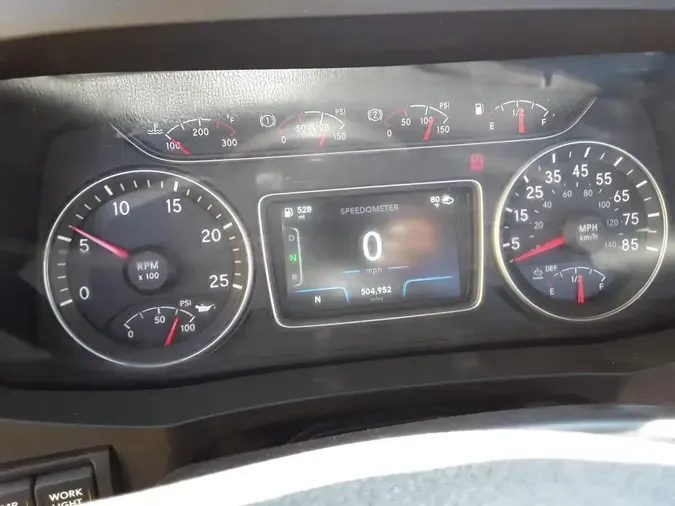 2019 NAVISTAR INTERNATIONAL LT625 DAYCAB T/A