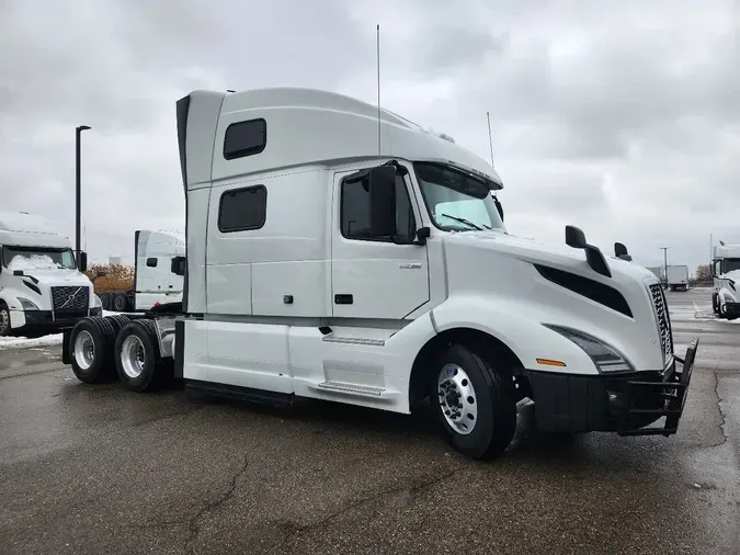 2024 VOLVO VNL64T860989c9051ab184d862573722d94be8117