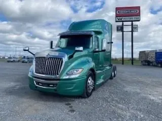 2019 International LT