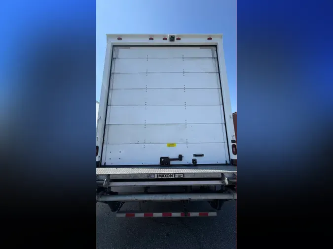 2019 FREIGHTLINER/MERCEDES M2 10698a8aa0f63aa6da0acaf1e91a7abd181