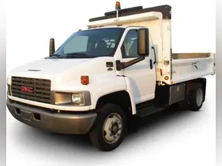 2005 GMC 5500