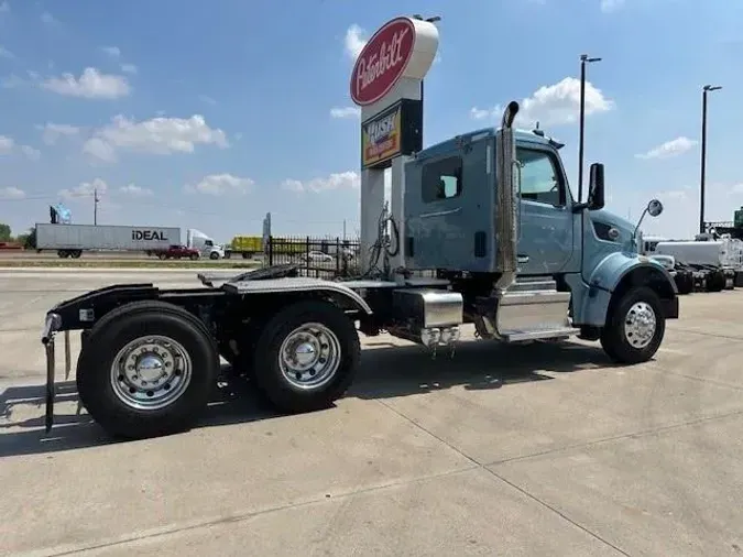 2022 Peterbilt 567