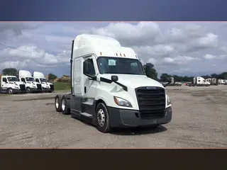 2022 Freightliner Cascadia 126