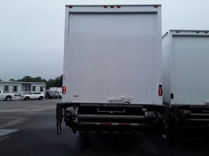 2019 FREIGHTLINER M2 106