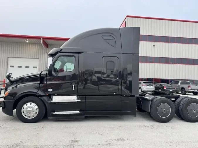 2020 Freightliner Cascadia&reg;