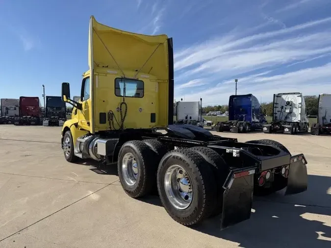 2021 Peterbilt 57998b8d080f222e43ac2aa063eca40e670