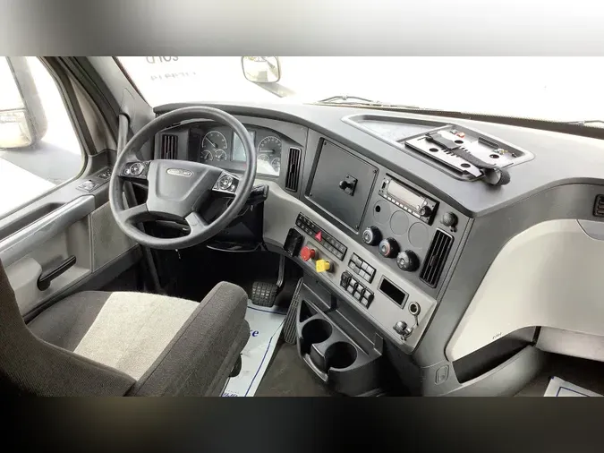 2021 Freightliner Cascadia
