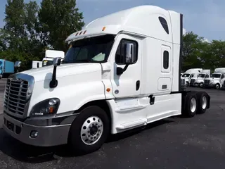 2016 Freightliner CASCADIA 125