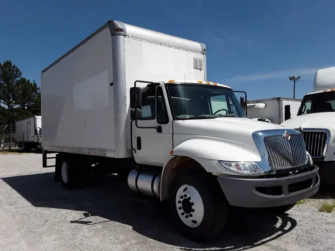 2018 NAVISTAR INTERNATIONAL 4300