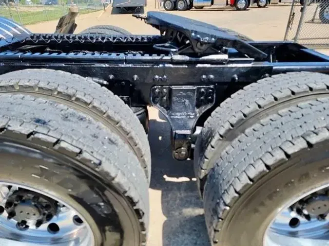 2019 Peterbilt 567