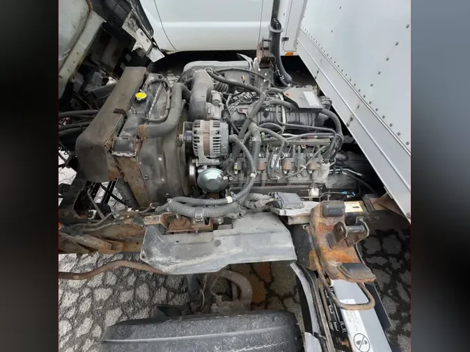 2019 ISUZU NPR