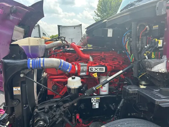 2022 Kenworth T680
