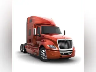 2022 International LT625