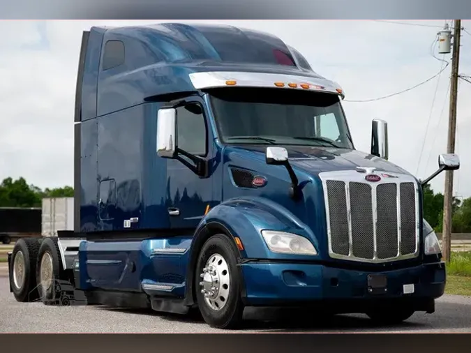 2020 PETERBILT 579