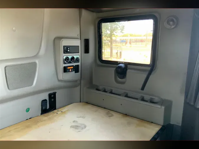 2020 INT LT625 6x4