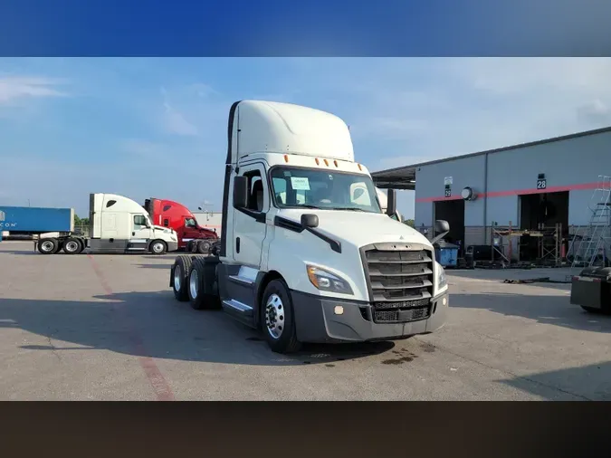 2019 Freightliner Cascadia 12698d4c677058d915a9a16f53299d45cf9