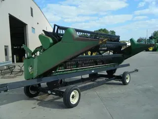 1990 John Deere 915F